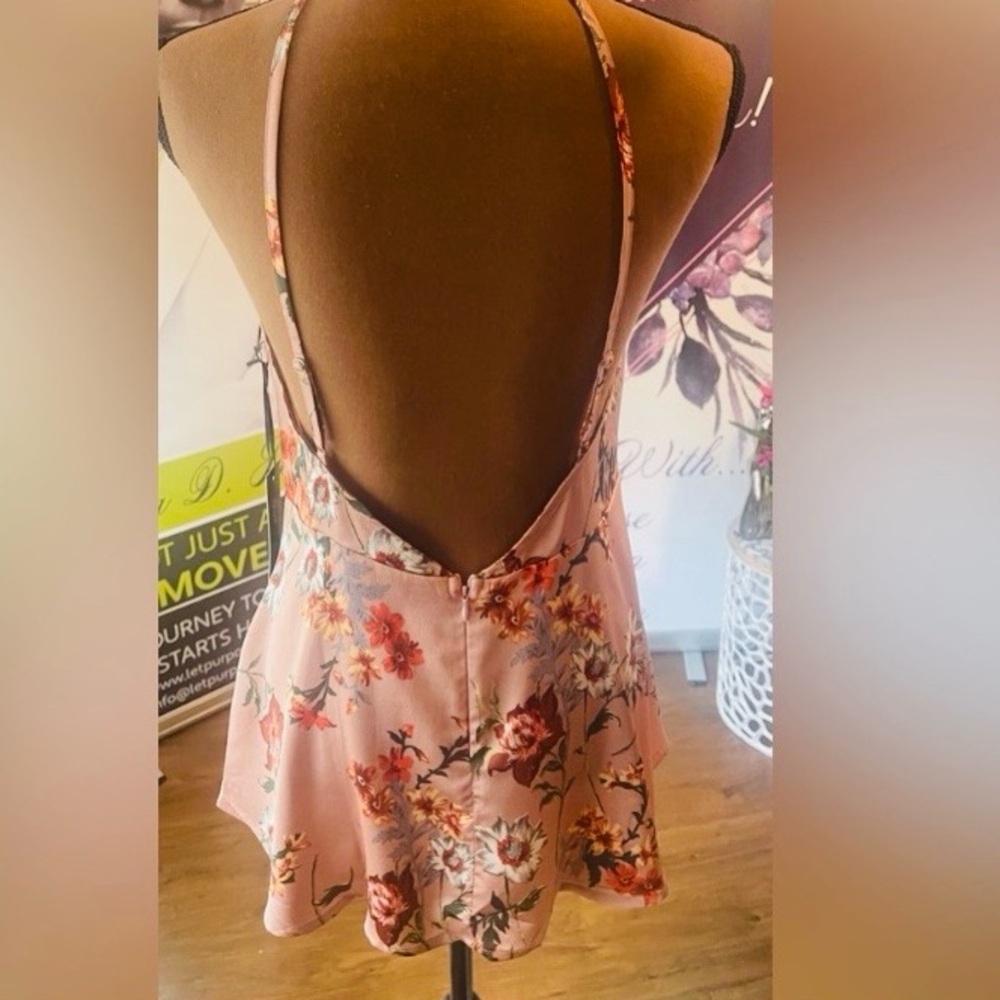 Doe & Rae Pink Floral Halter Blouse - Picture 3 of 4